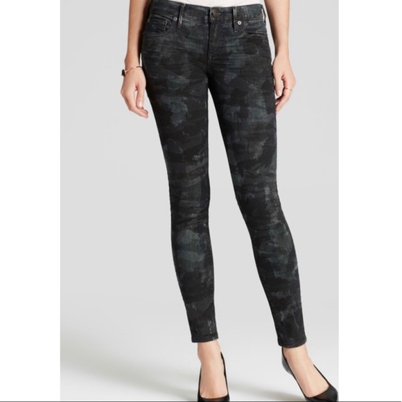 Women’s True Religion Casey Dark Camo SIZE 25 - Picture 4 of 6